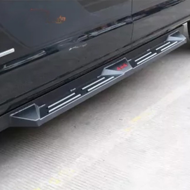 Hot Selling Running Board Truck Accessories Steel Side Step for Toyota Hilux Vigo Revo Rocco