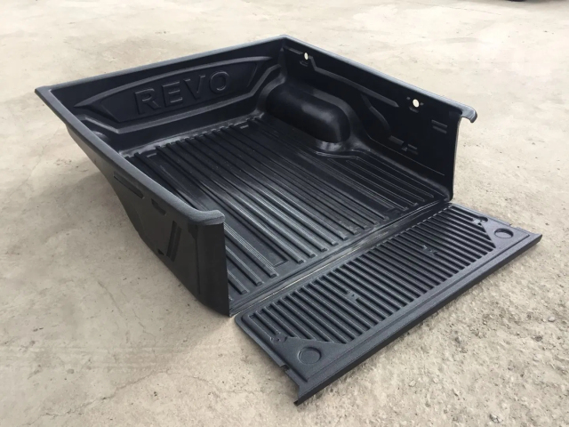 Factory Direct Sale Pickup Truck Bed Protector Bedliners Bed Liner for Toyota Hilux Revo Truck Accessories