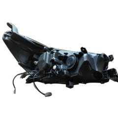 Wholesale Auto Spare Parts New 12V LED Car Light Headlights for Hilux Revo Rocco Headlights Auto Car LED Lights