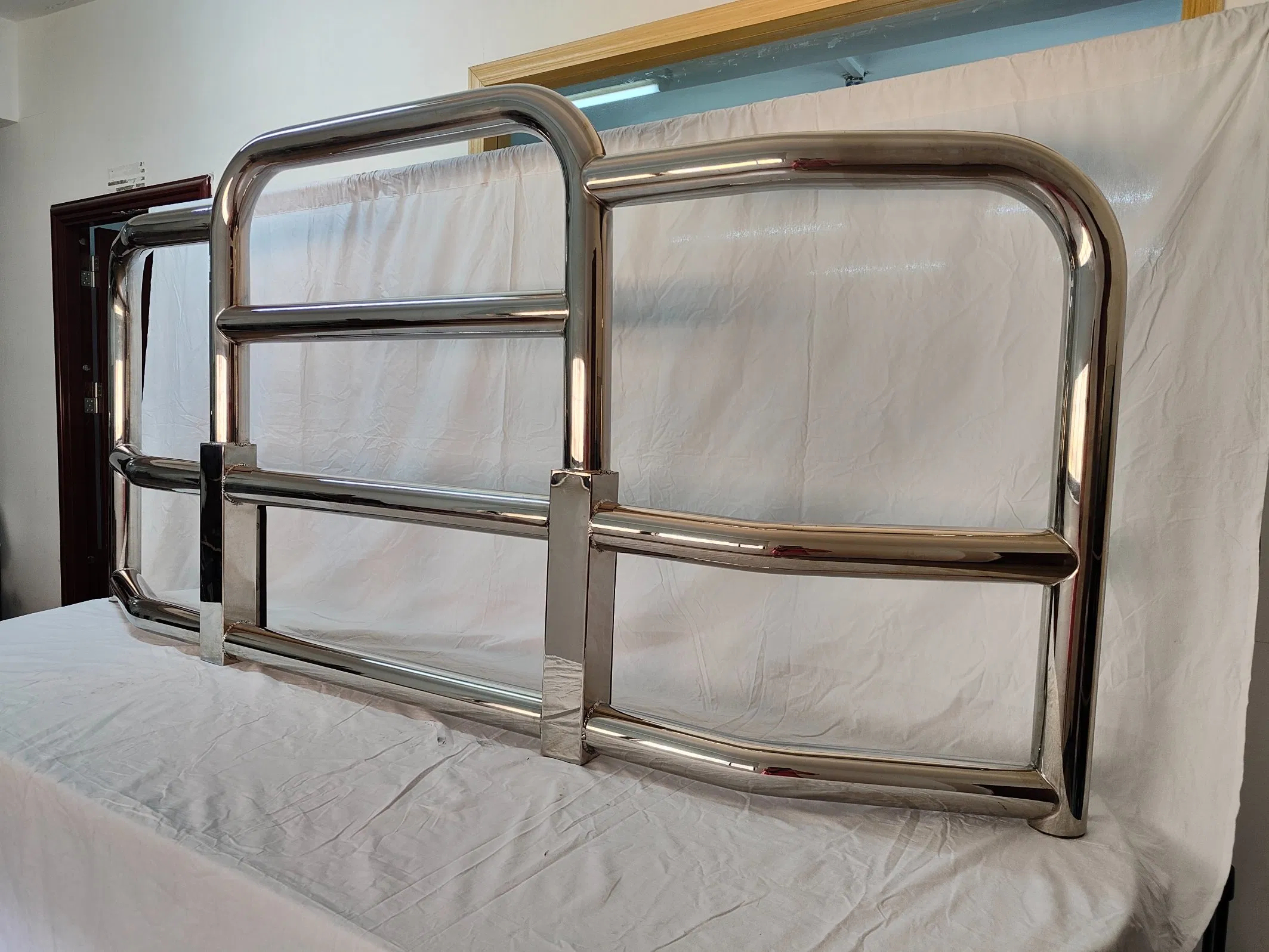 304 Stainless Steel Bumper Guard for Volvo Vnl Semi Trucks Grill Guards for International Prostar