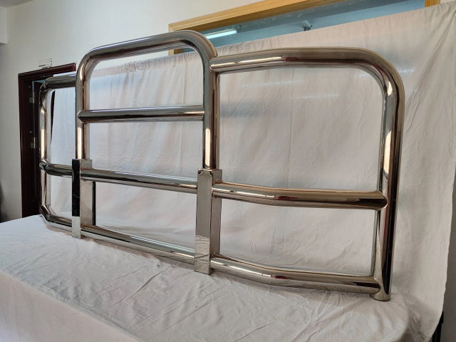 304 Stainless Steel Bumper Guard for Volvo Vnl Semi Trucks Grill Guards for International Prostar