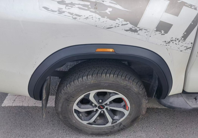 4X4 Accessories Truck Wheel Arch Fender Flares Wide Fender Car Flare for Hilux Revo 2015 2021 2024