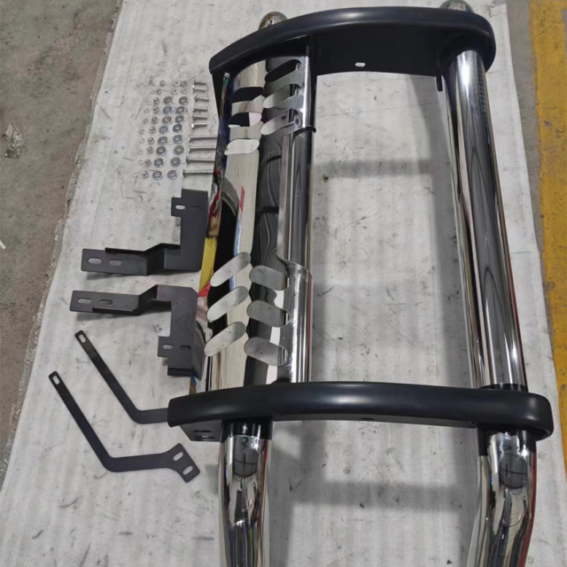 Customized High Quality Truck Stainless Steel Front Bumper for Hilux Tacoma Amarok Ranger Universal