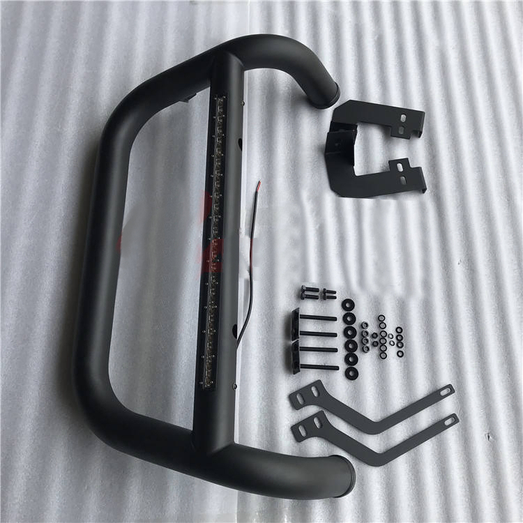 Wholesale Price 4X4 Front Bumper with Light Front Guard Grille Guard Front Bumper Nudge Bar for Hilux Triton L200