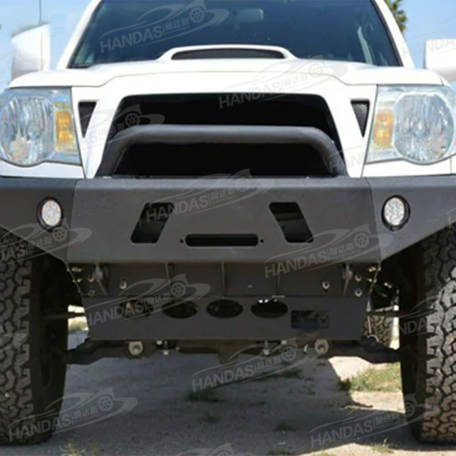 Car Bumper Pickup Truck Offroad Modify Accessories Front Steel Bumper Bull Bar for Tacoma 2005-2015