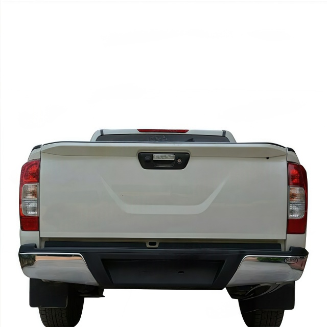 off Road Accessories Rear Chromed Bumper Step Bar Bumper Truck Protector Guard for Navara Np300