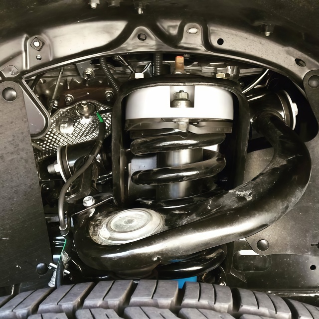 or Triton L200 Truck Modify Accessories Front Suspension Lift Kits 4X4 Offroad Leveling Lift Kits