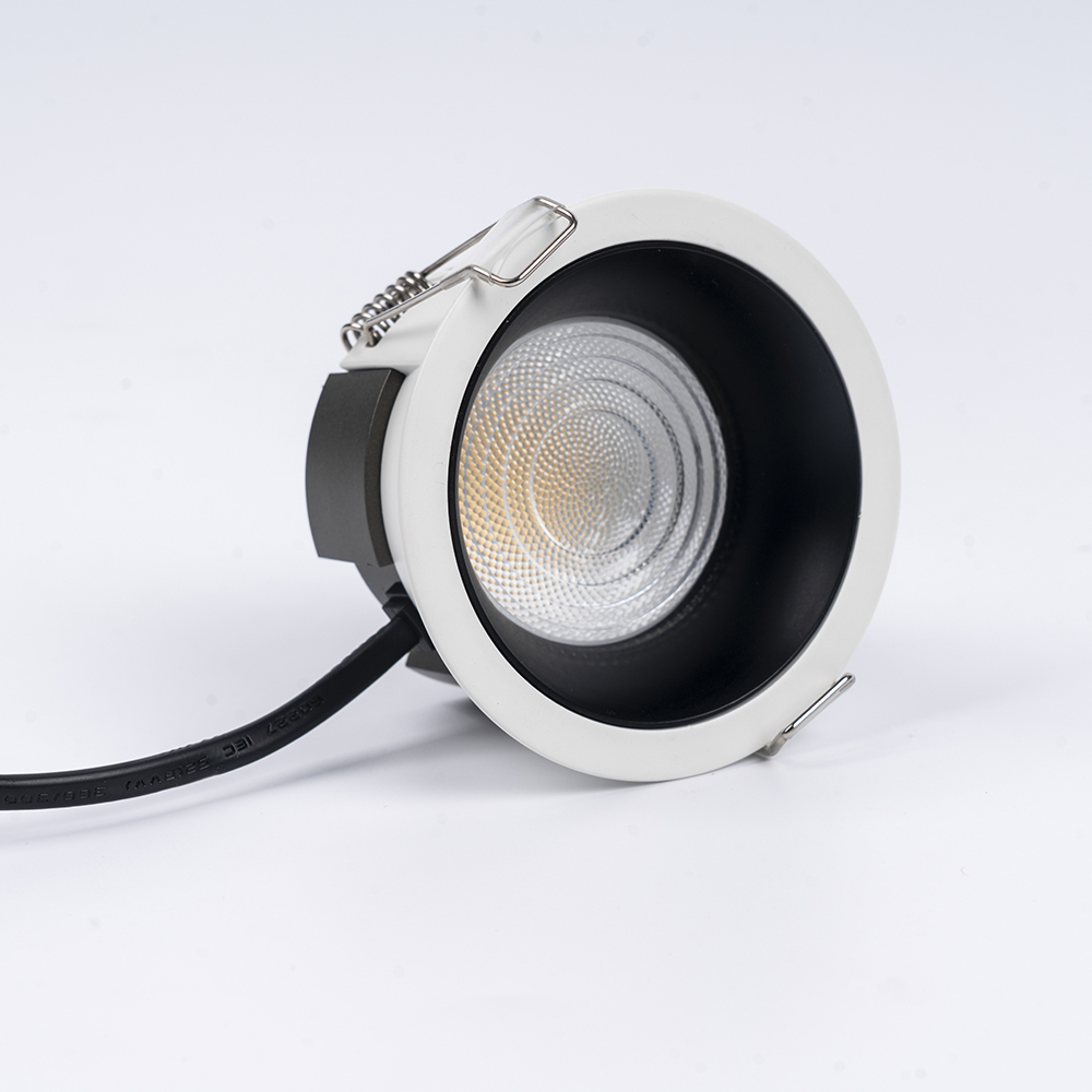 Embedded high luminous efficiency COB downlight
