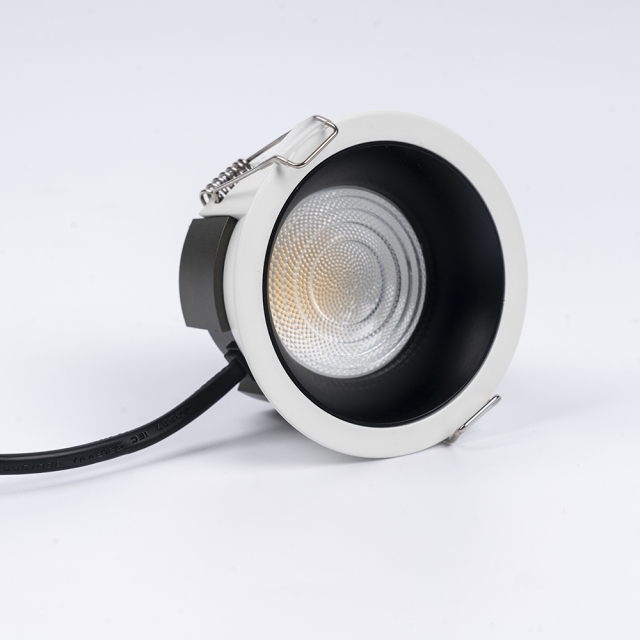 Embedded high luminous efficiency COB downlight