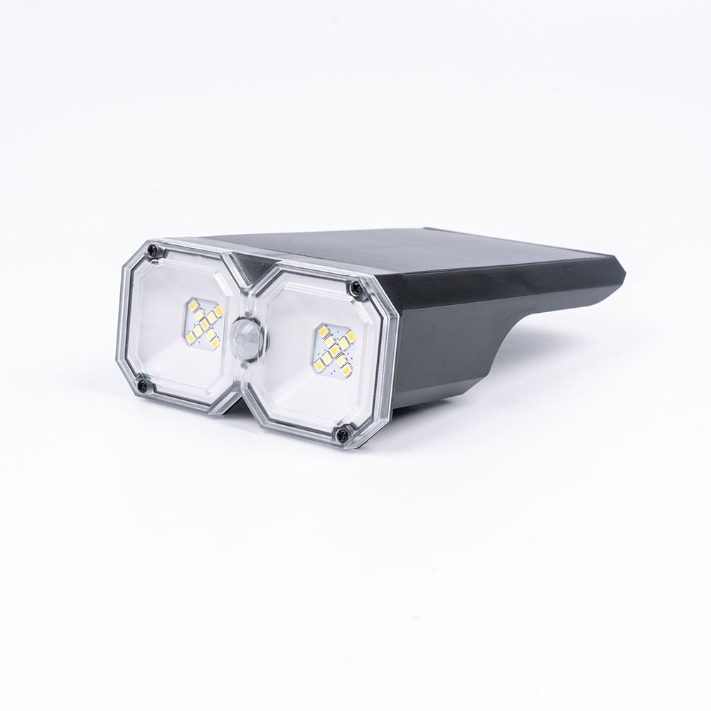 Solar-powered outdoor tree motion sensor lights