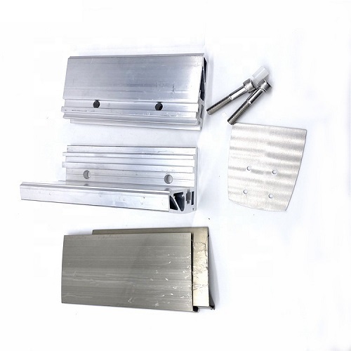 Perfil de aluminio en forma de U
