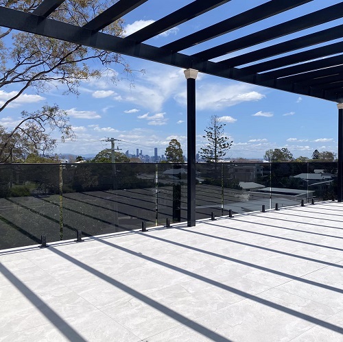 Frameless Glass Spigot Railing