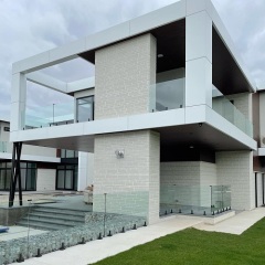 Frameless Glass Spigot Railing