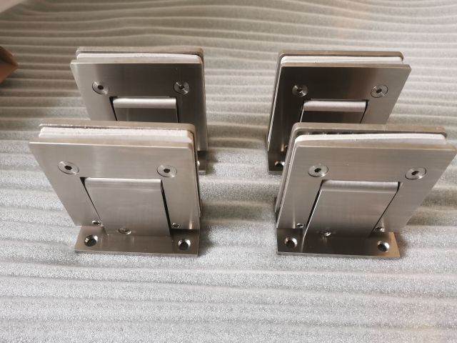 Puerta de vidrio de seguridad con bisagra para cerca de piscina con cierre automático