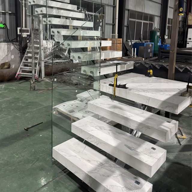 Modern Wood Floating Stairs Glass Railing for Indoor