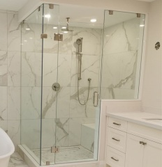 Stainless Steel Tempered Swing Door Glass Shower Cubicle