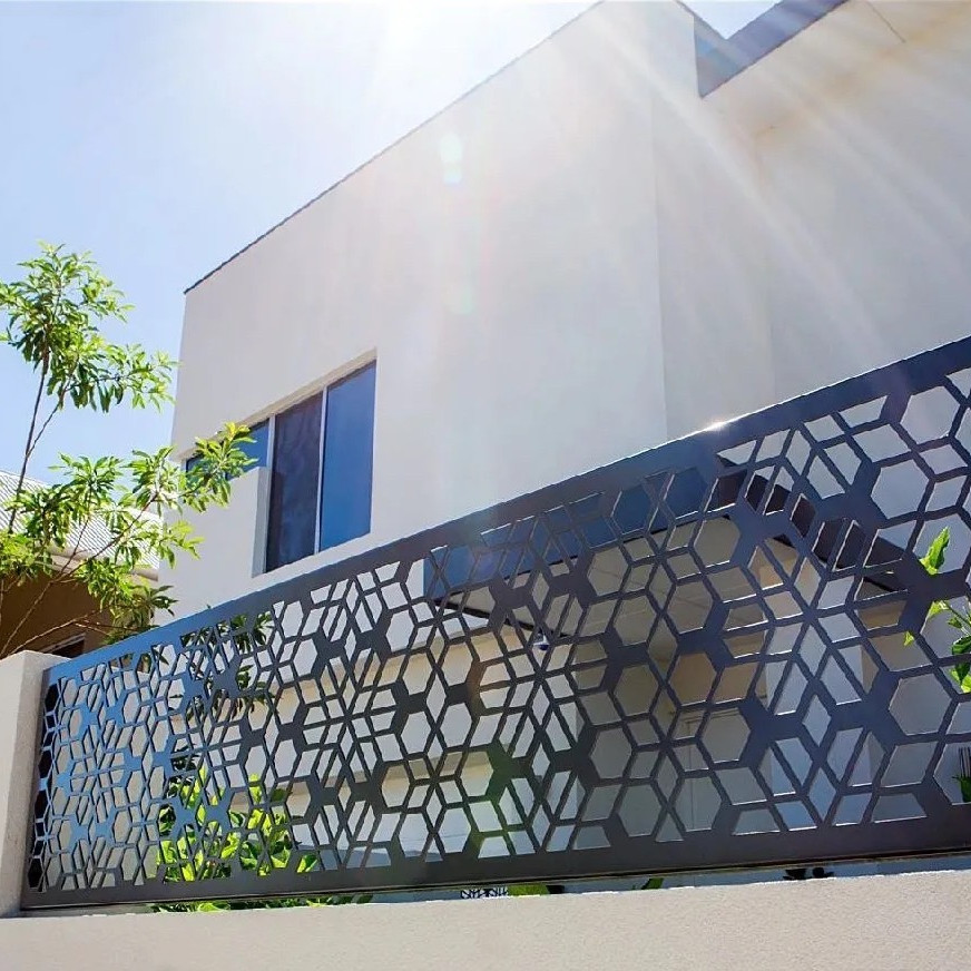 Decorative Aluminum Perforated Metal Sheet Gate and Rail
