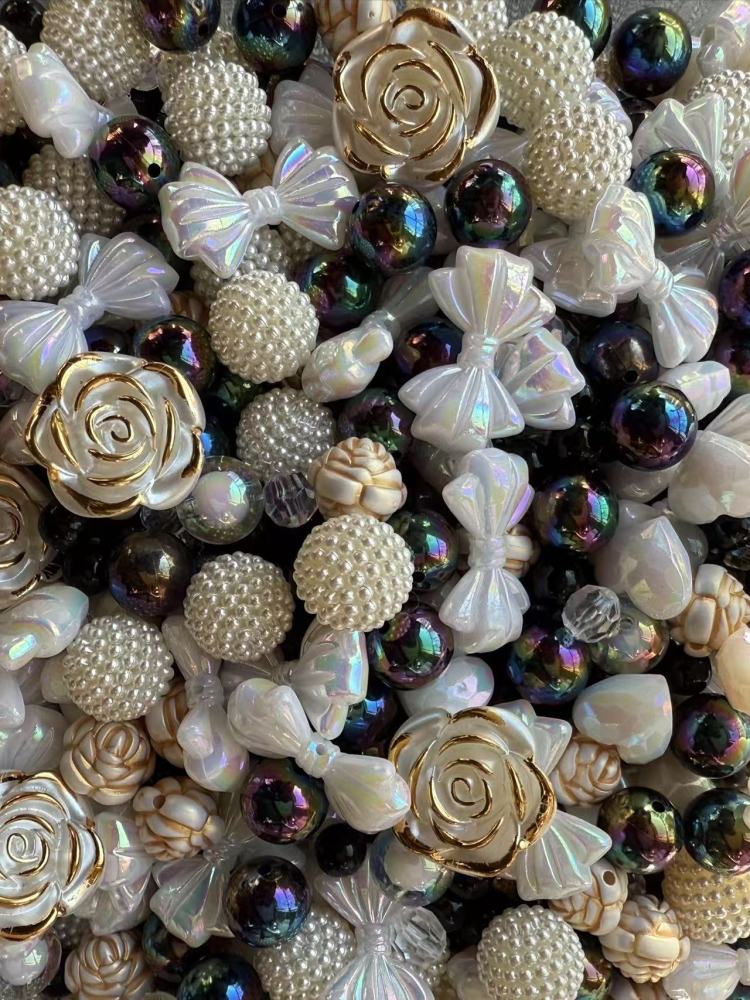 Black White Flower Livestream Pen Beads/Keychain Beads/Bracelet beads/Car hanging beads