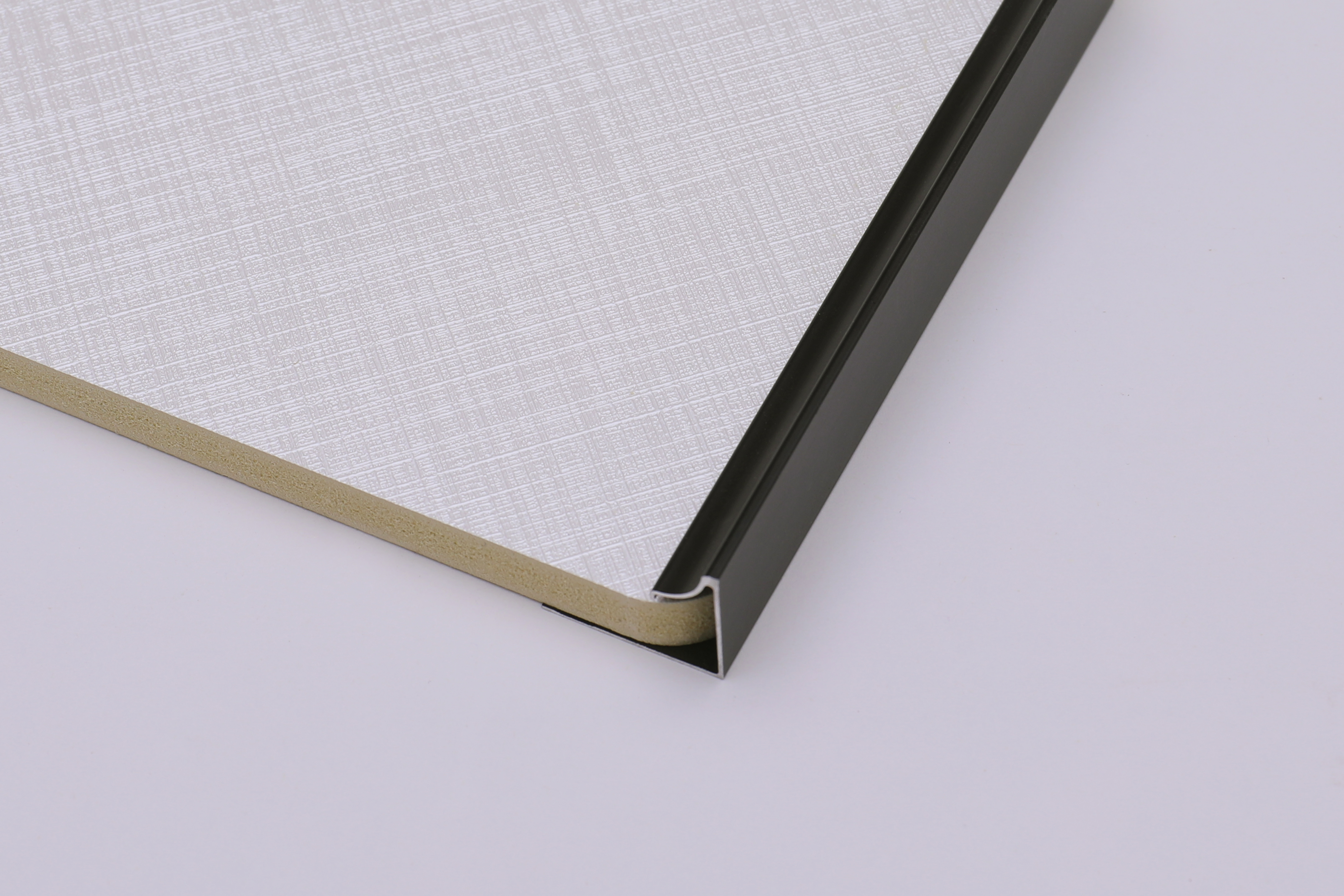 Aluminum Metal Decorative line Connection