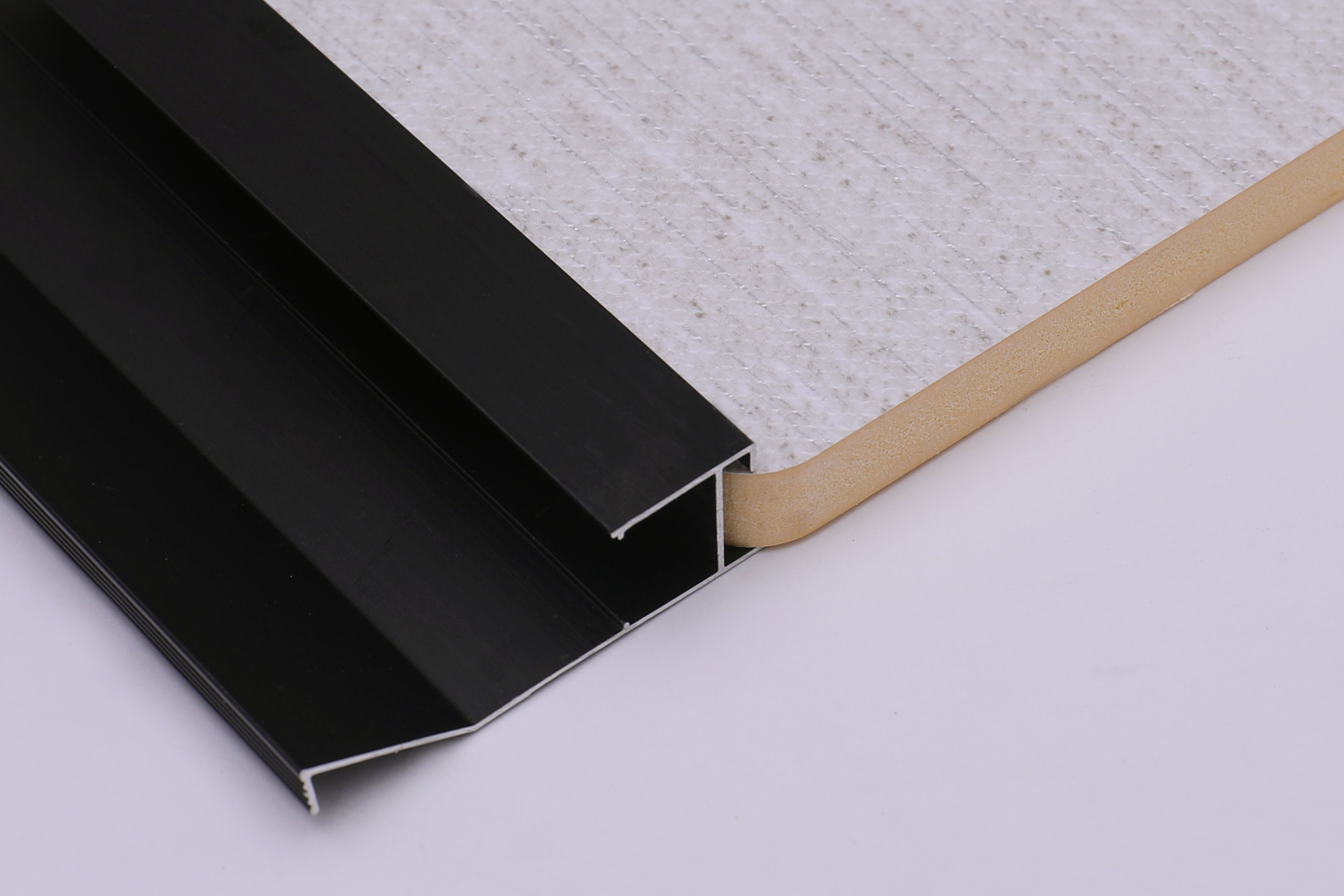 Aluminum Metal Decorative line Connection