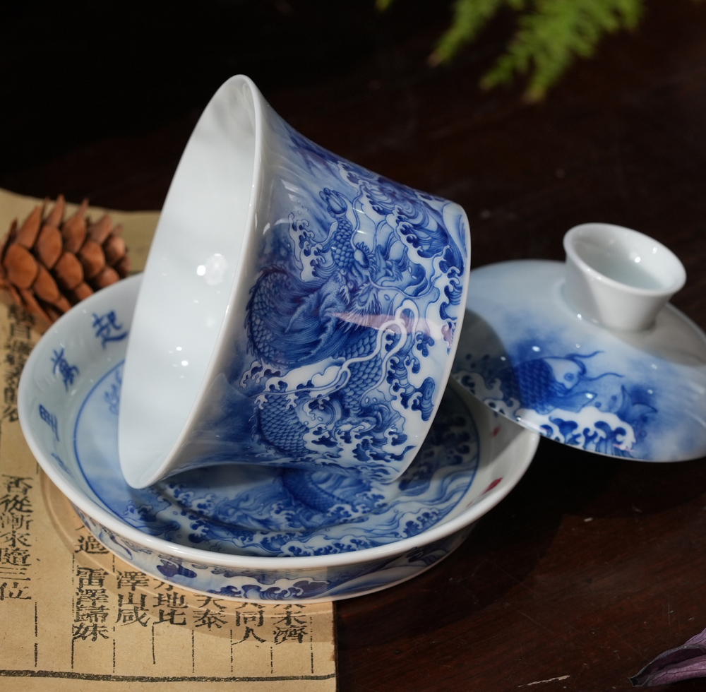 Soaring Dragon Gaiwan| Handmade| Blue and White Porcelain