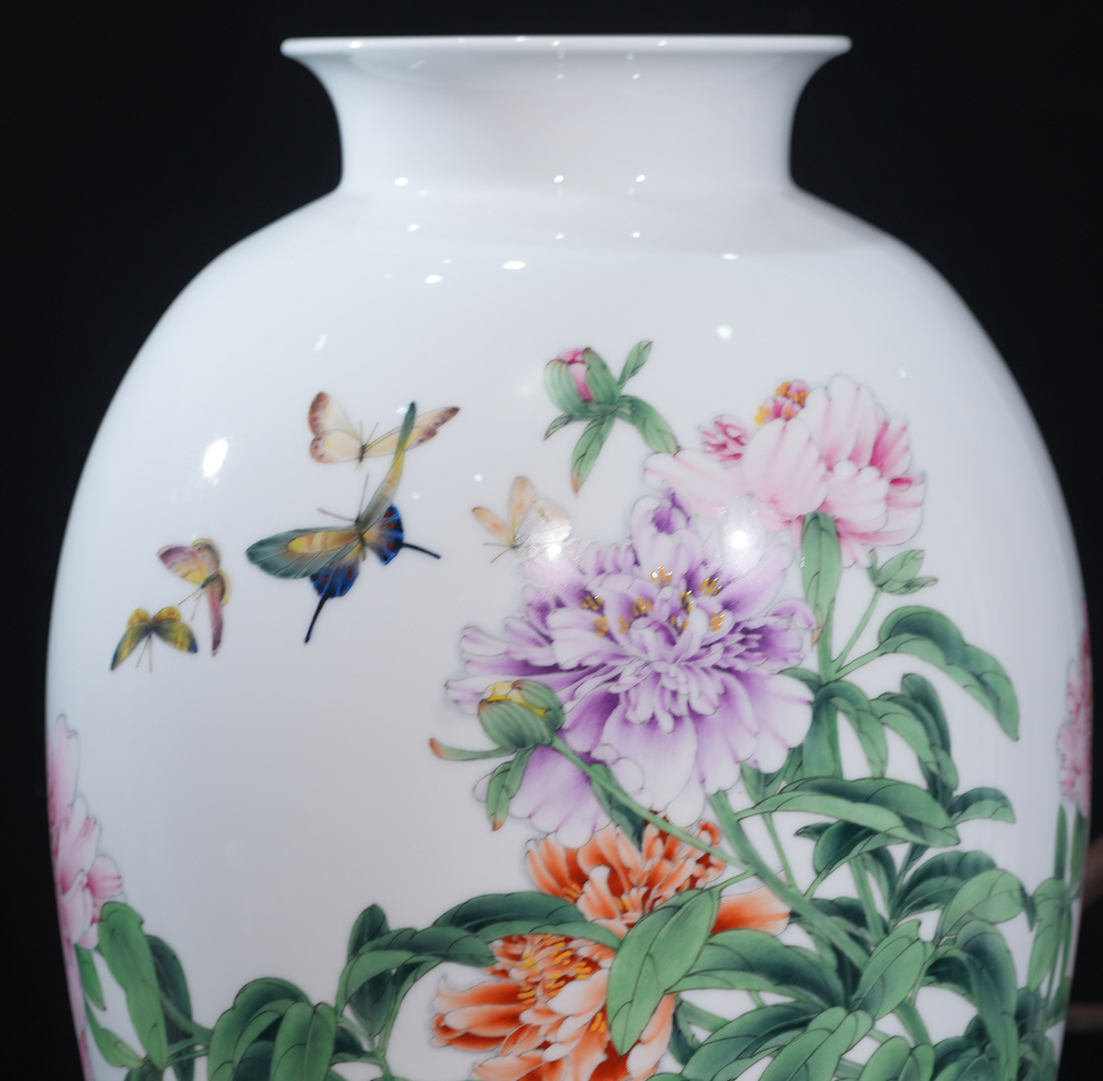 Dance of Peony and Butterfly Vase | Hand-painted Porcelain Masterpiece
