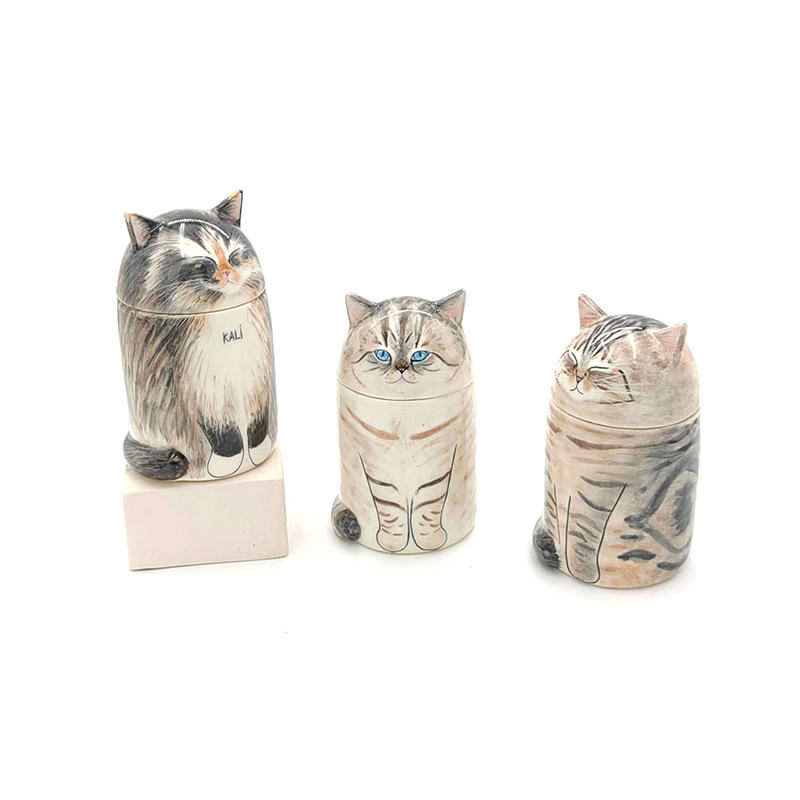 Ceramicpavilion|Handmade Personalized Pet Urn – Custom Ceramic Memorial Box for Ashes with Optional Name Engraving