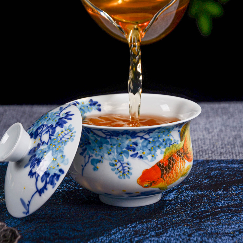 Ceramicpavilion|Serenade of Fish and Lotus Gaiwan|Hand-Painted