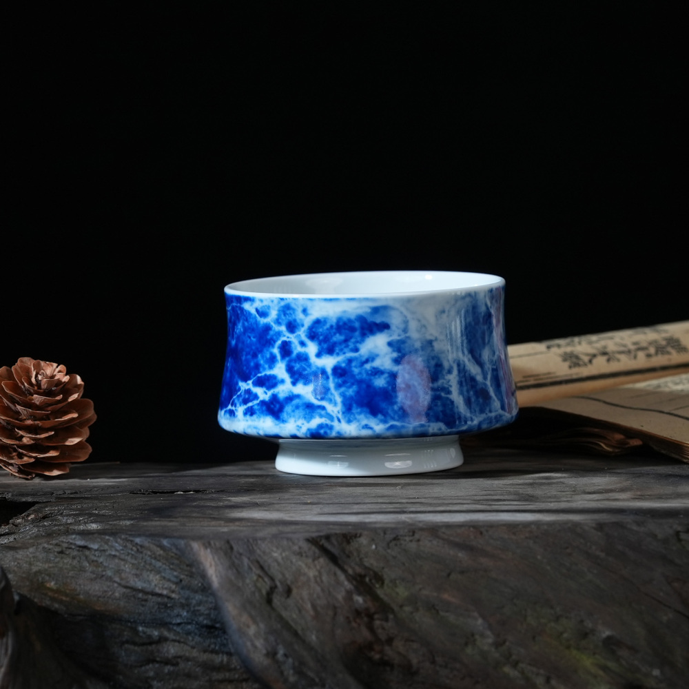 Ceramicpavilion|The Sound of Sea Gaiwan|Handpainted|Porcelain