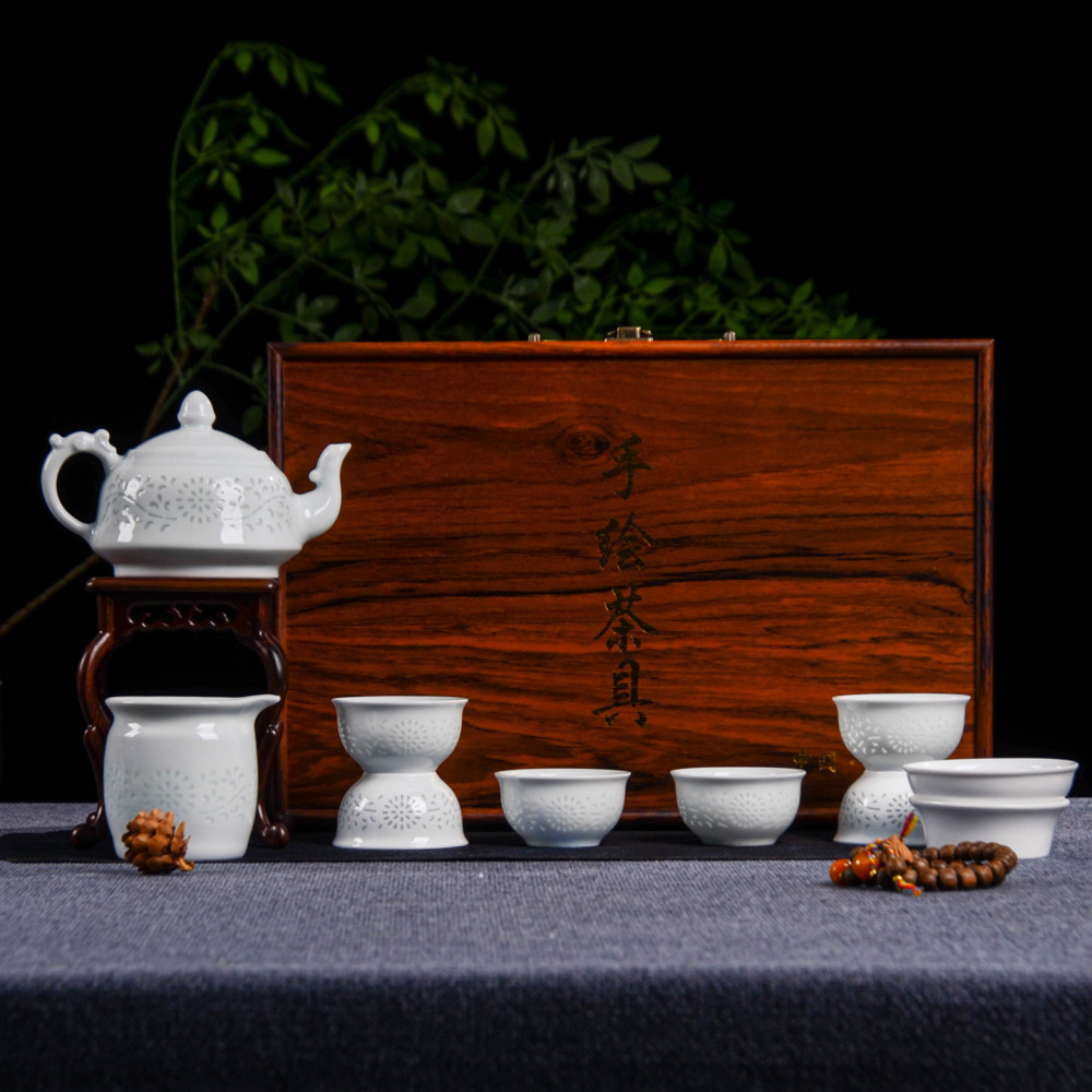 Ceramicpavilion|Celadon Glazed Tea Set with Sun Blossom Pattern