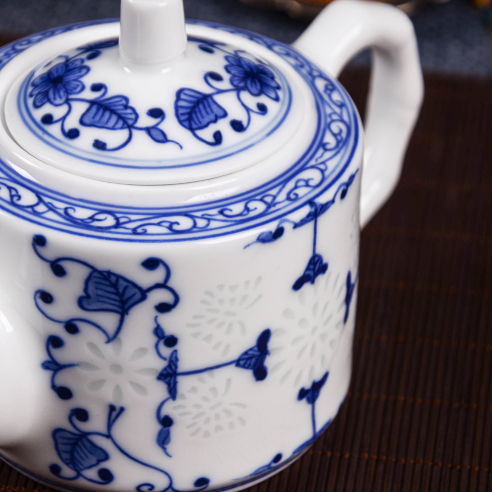 Ceramicpavilion|Butterfly Linglong Porcelain Tea Set|Handpainted