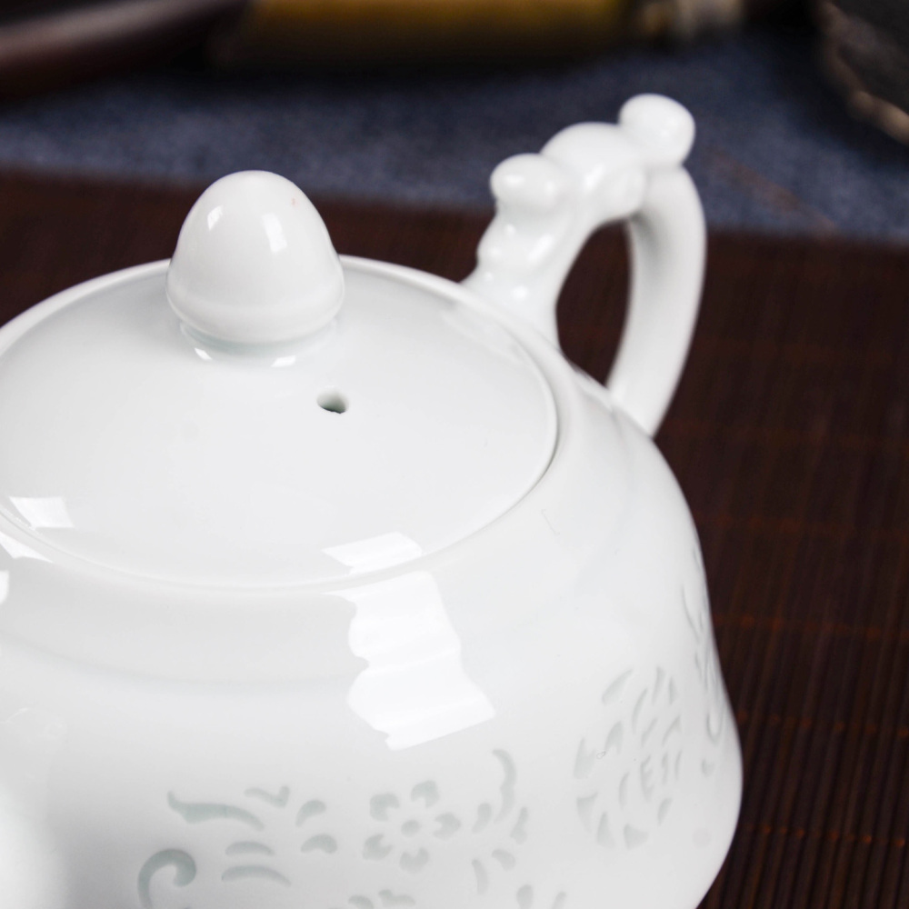 Ceramicpavilion|Celadon Glazed Tea Set with Phoenix Feather Pattern