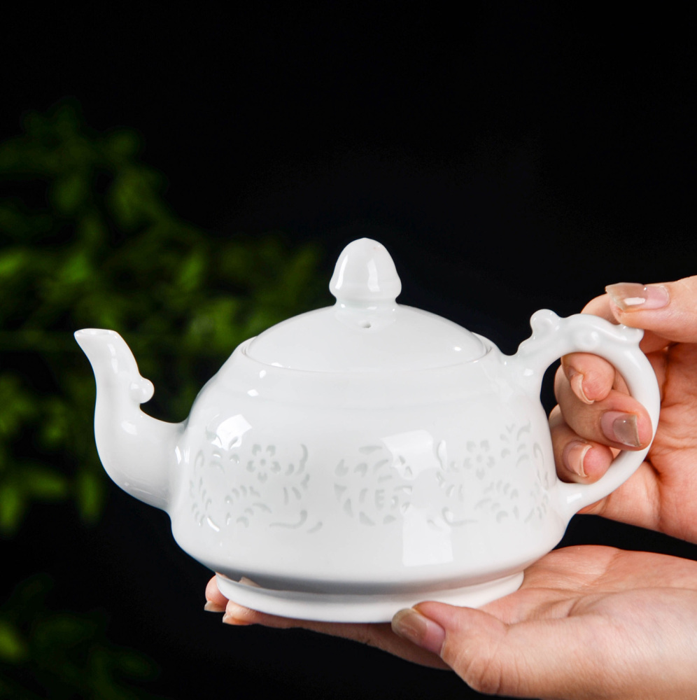 Ceramicpavilion|Celadon Glazed Tea Set with Phoenix Feather Pattern