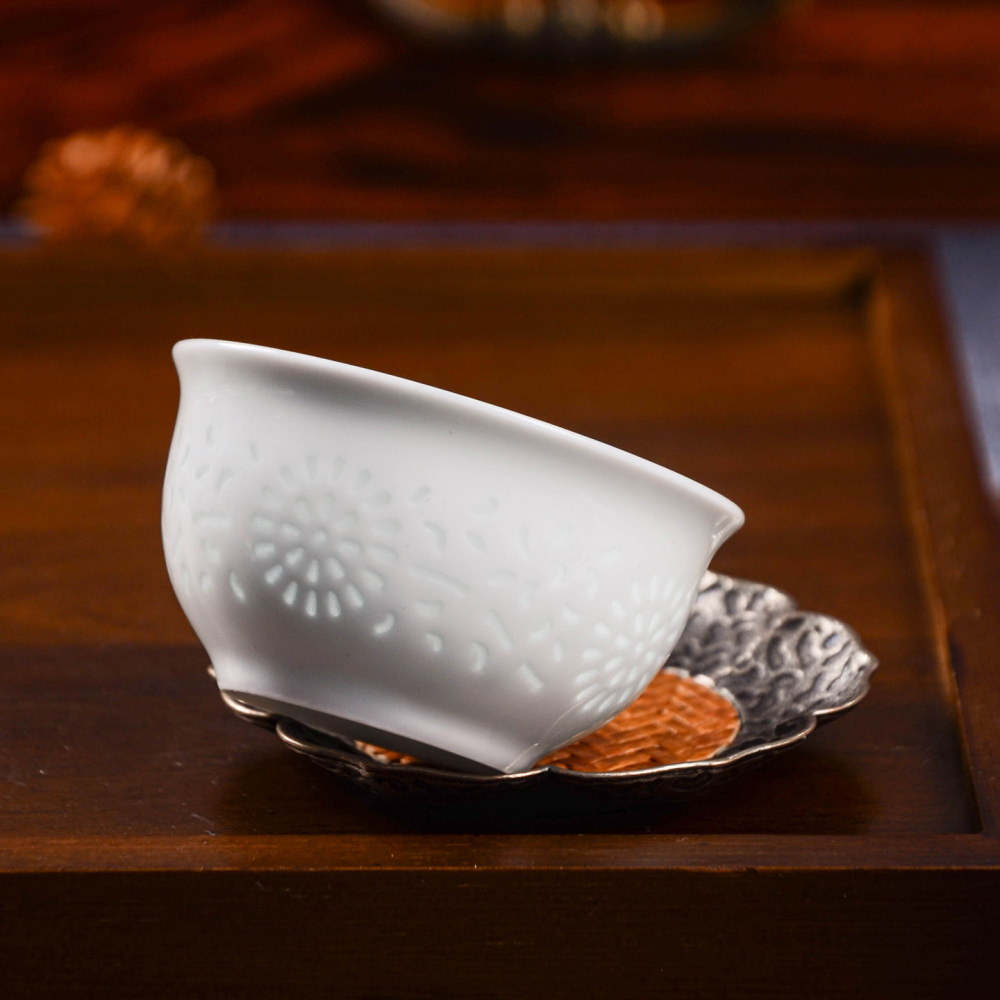 Ceramicpavilion|Celadon Glazed Tea Set with Sun Blossom Pattern