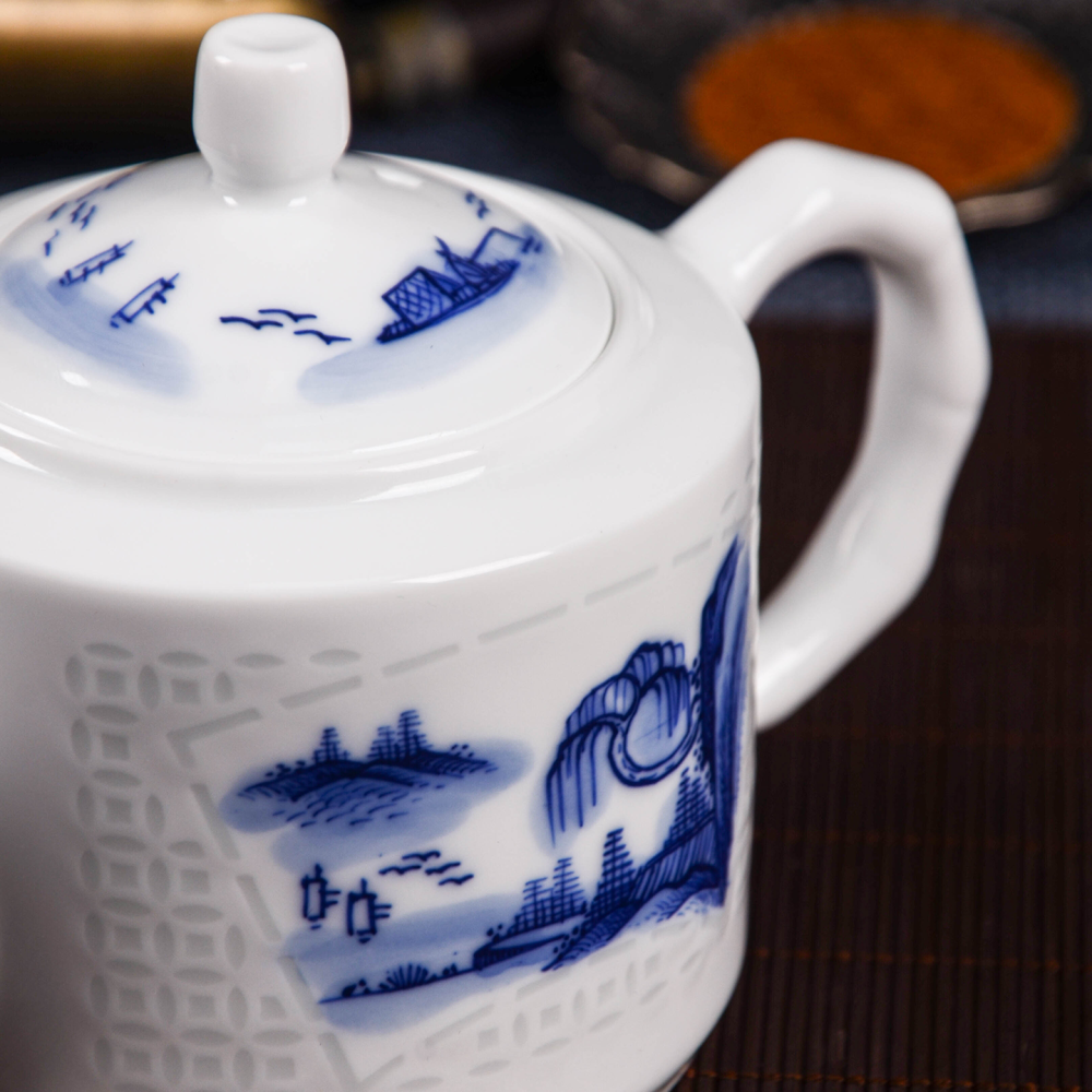 Ceramicpavilion|White Glazed Tea Set with Landscape Pattern