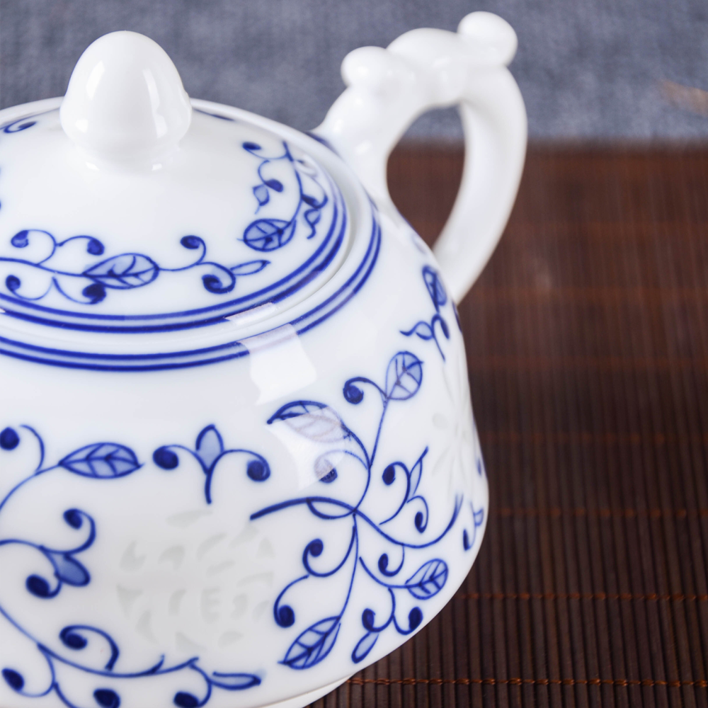 Ceramicpavilion|Winding Branches Tea Set|Porcelain|Handmade