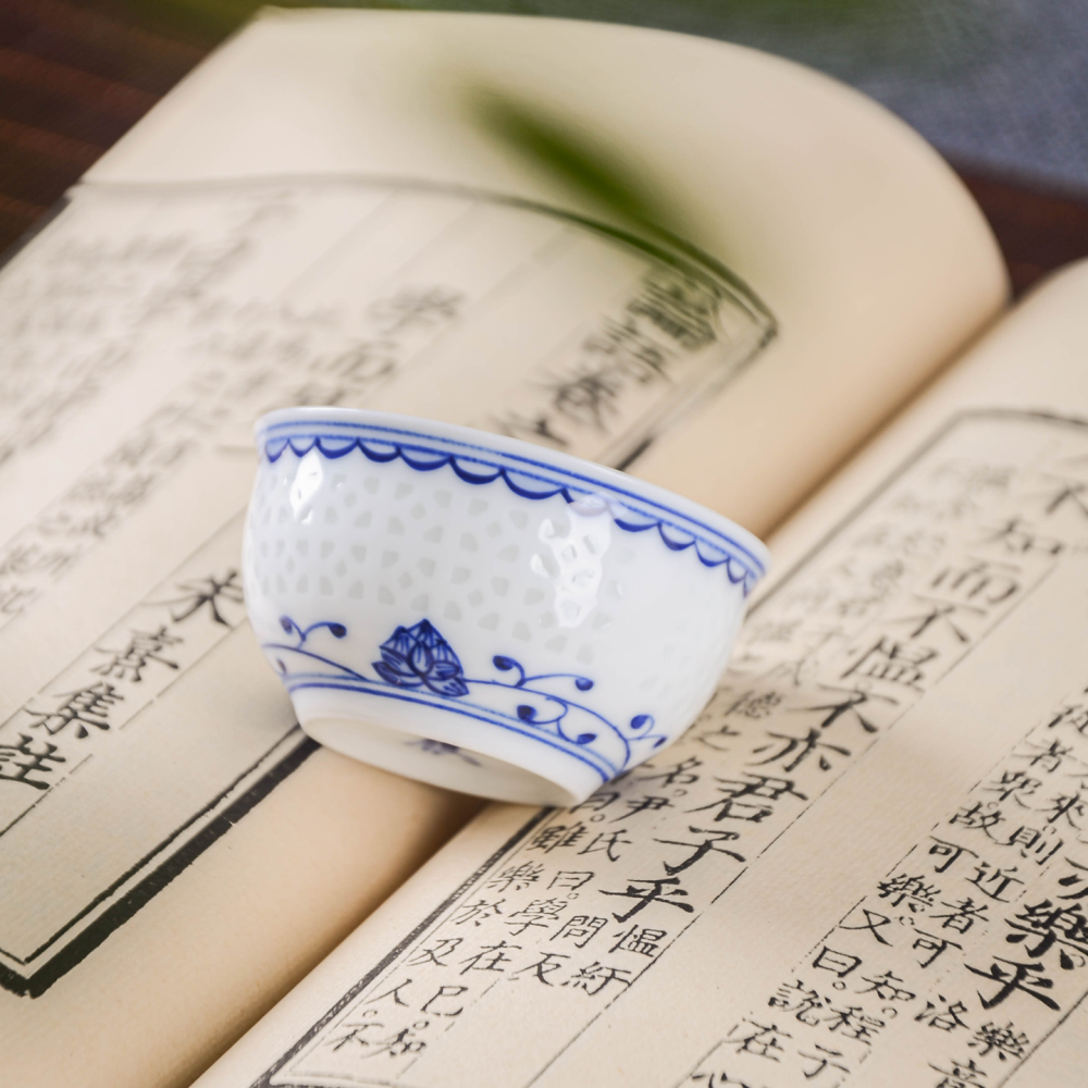 Ceramicpavilion|Window Grilles Scrolling Lotus Tea Set|Porcelain