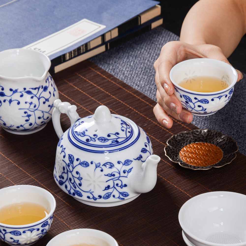 Ceramicpavilion|Winding Branches Tea Set|Porcelain|Handmade