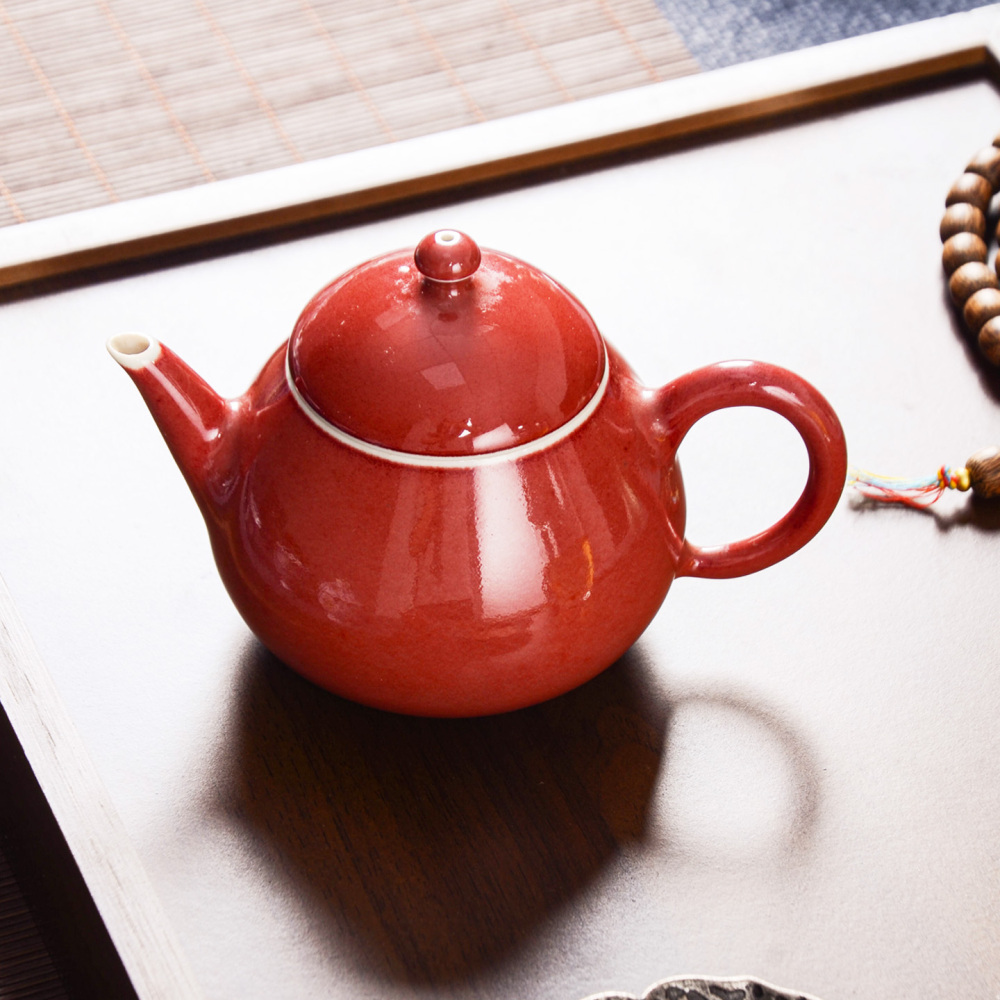 Jihong Glaze Teapot|Traditional Chinese Red Porcelain|Jingdezhen