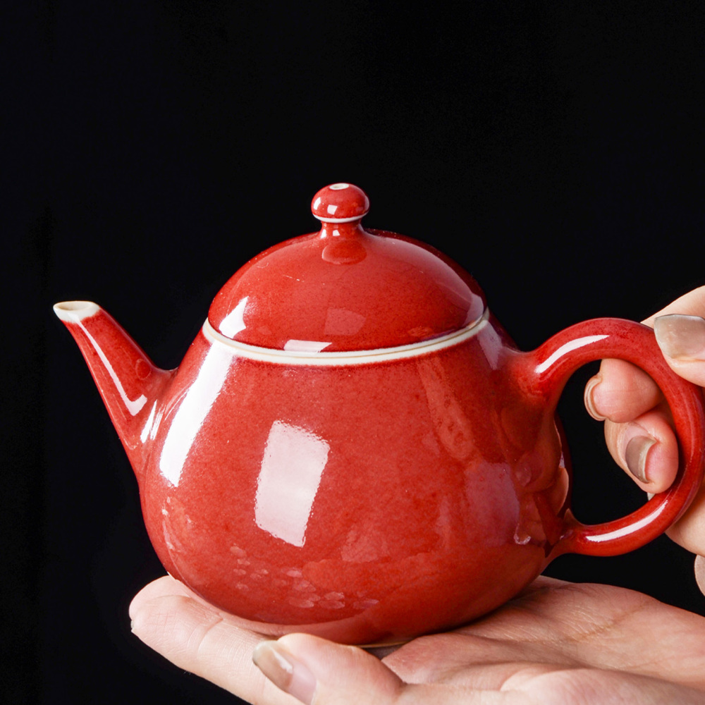 Jihong Glaze Teapot|Traditional Chinese Red Porcelain|Jingdezhen