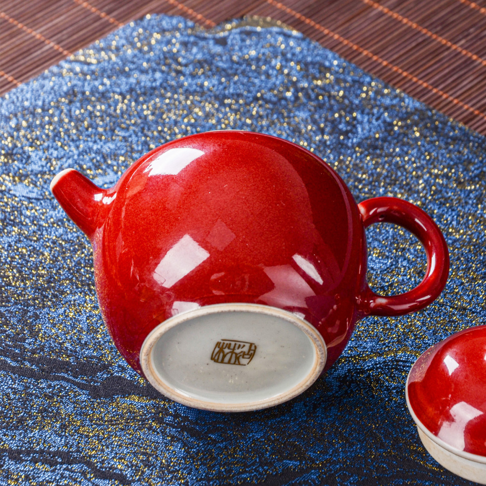 Jihong Glaze Small Teapot|Traditional Chinese Red Porcelain|Jingdezhen