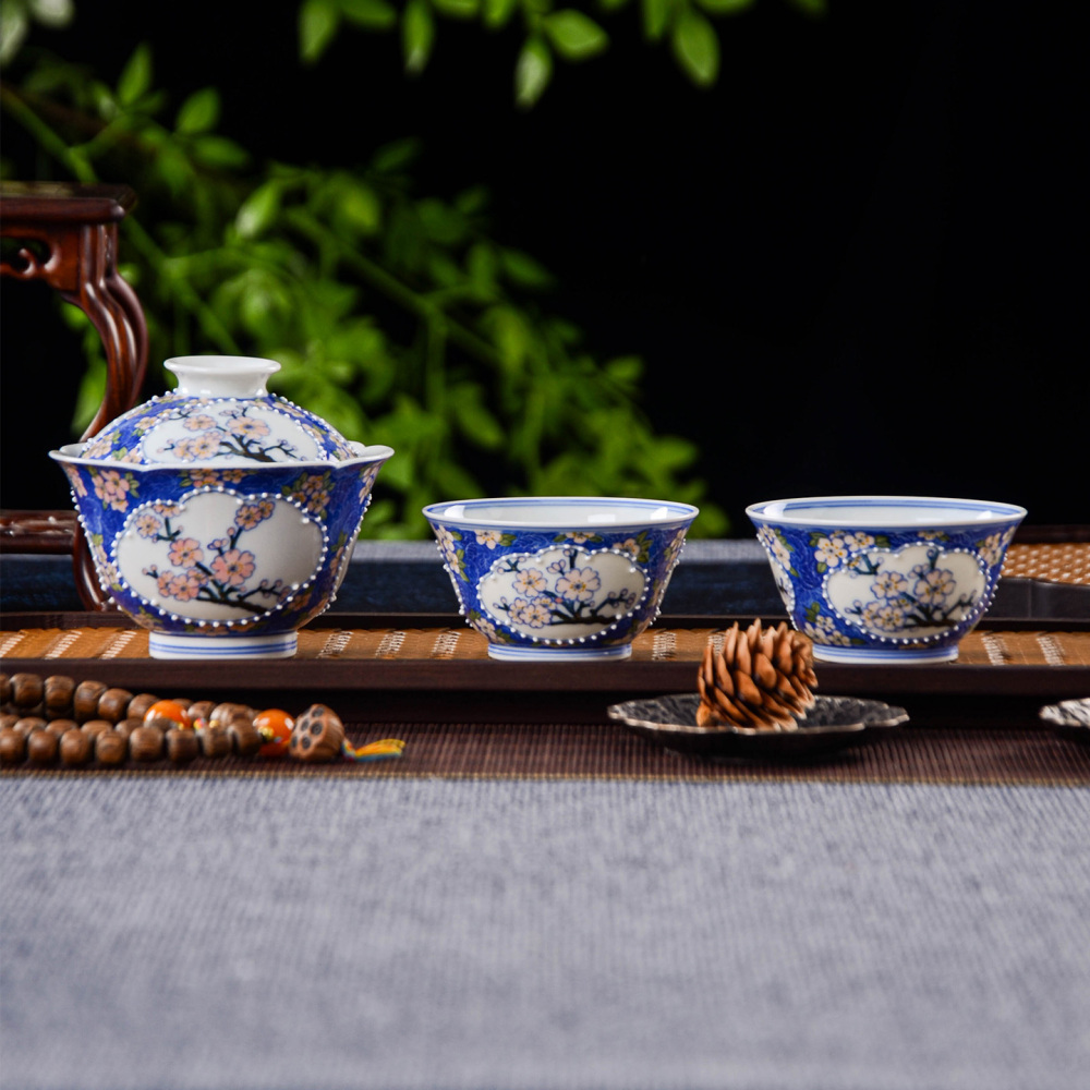 Ceramicpavilion|Openwork Window Plum Blossom Gaiwan|Handmade