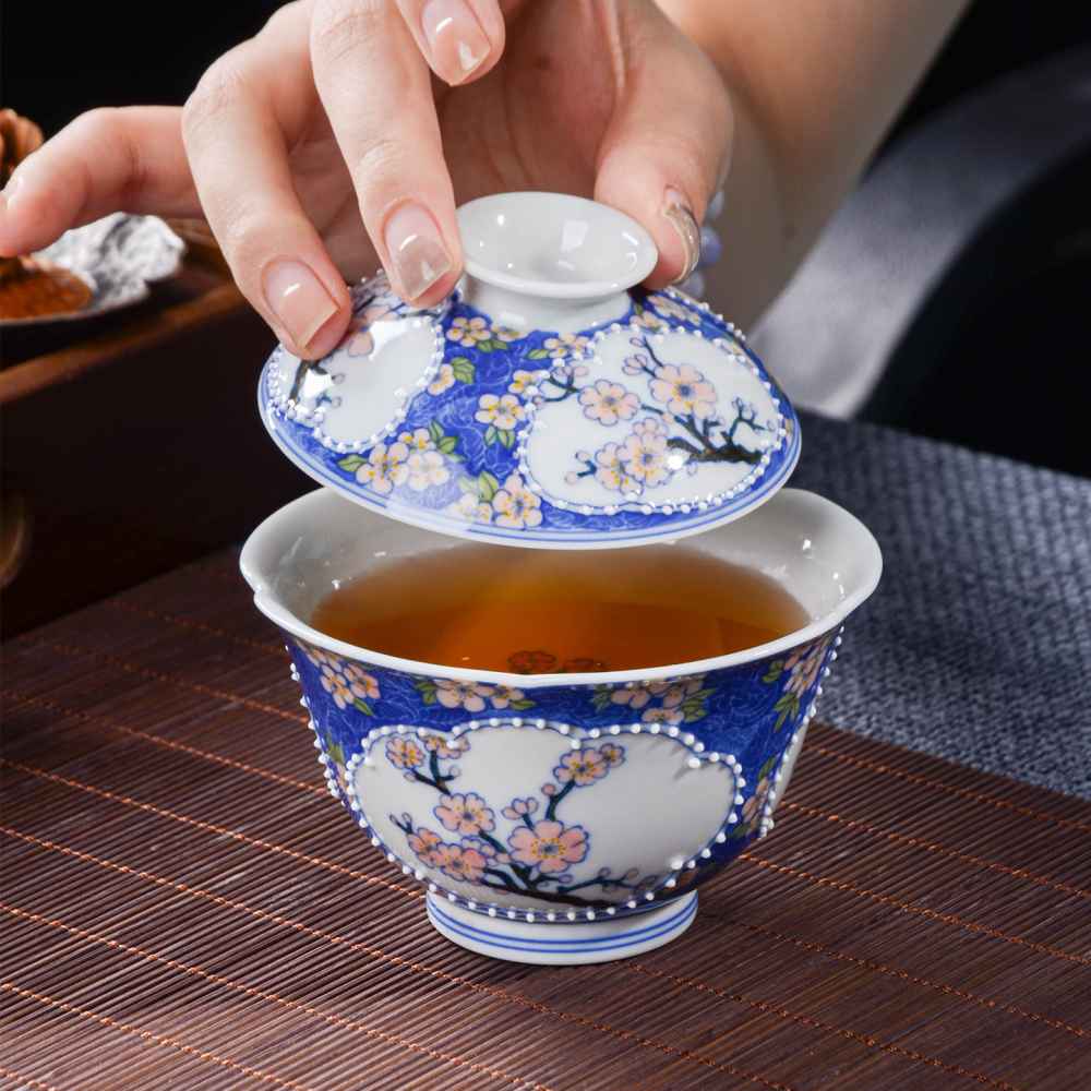 Ceramicpavilion|Openwork Window Plum Blossom Gaiwan|Handmade
