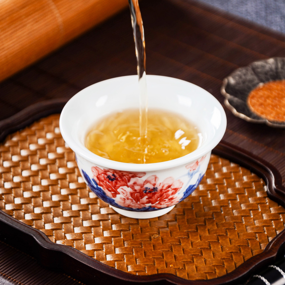 Ceramicpavilion|Peony Grace Master Cup|Handmade Porcelain