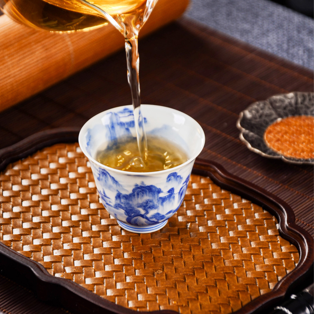 Hand-painted blue-and-white landscape tea sets