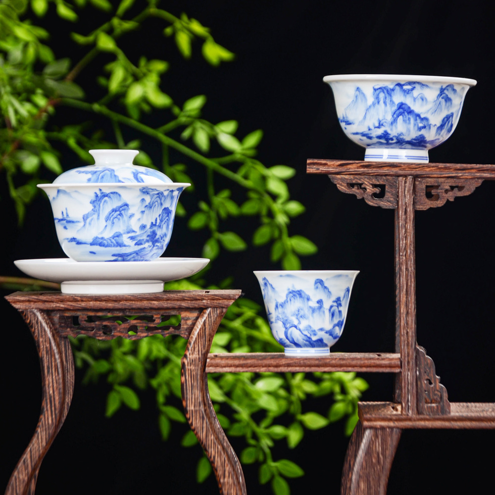Hand-painted blue-and-white landscape tea sets
