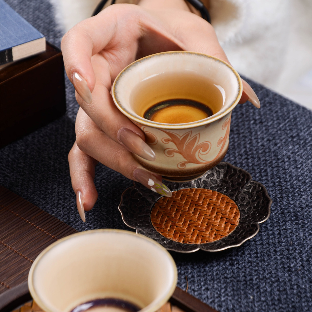 Ceramicpavilion|Honeysuckle pattern tea cup