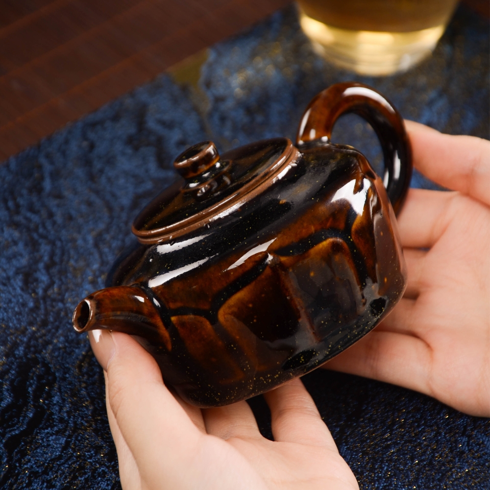 Ceramicpavilion|Tea Dust Glaze Teapot|Handcrafted