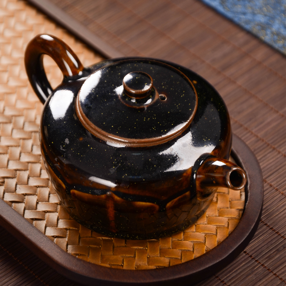 Ceramicpavilion|Tea Dust Glaze Teapot|Handcrafted