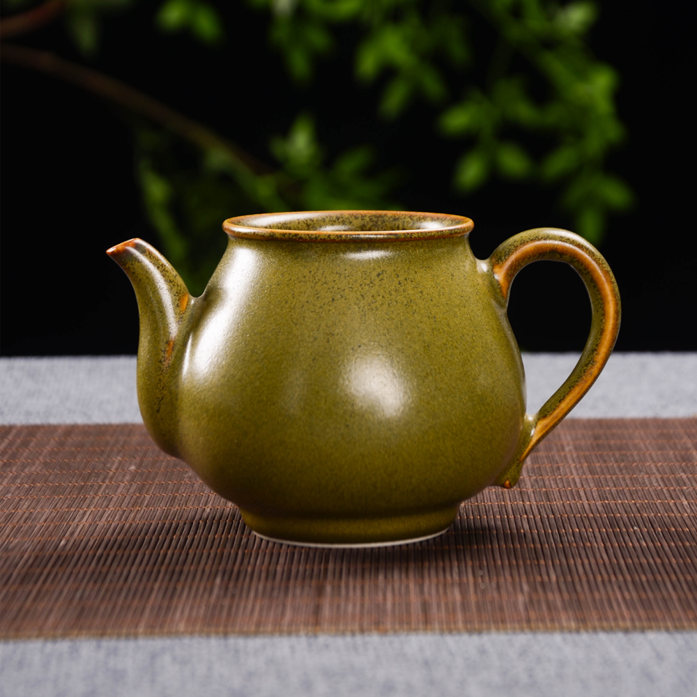 Ceramicpavilion|Tea Dust Glaze Pitcher